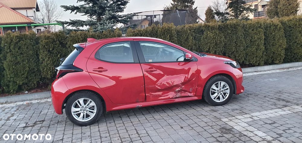 Toyota Yaris - 5