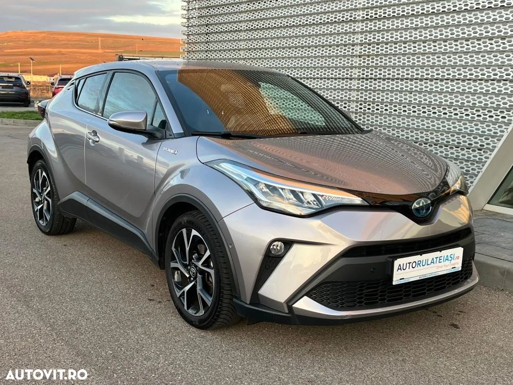 Toyota C-HR 2.0 Hybrid Team Deutschland - 9