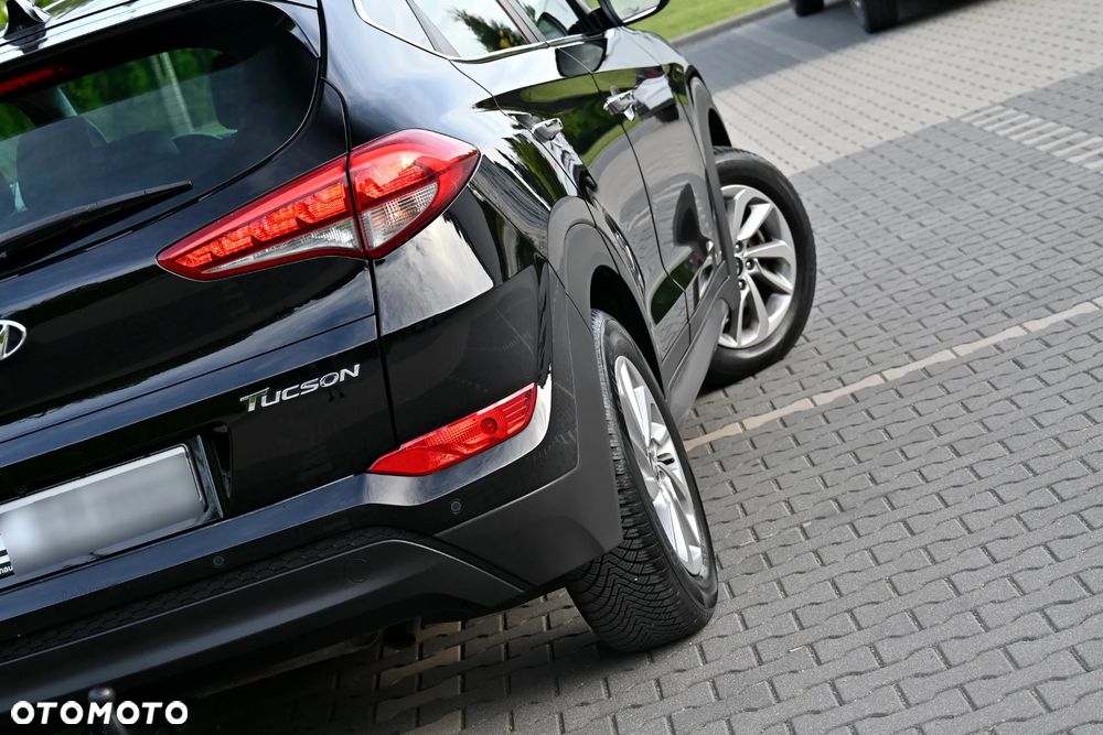 Hyundai Tucson 1.7 CRDI BlueDrive Comfort 2WD - 21