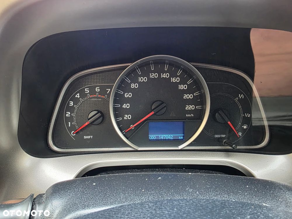 Toyota RAV4 2.0 D-4D 4x4 Comfort - 5