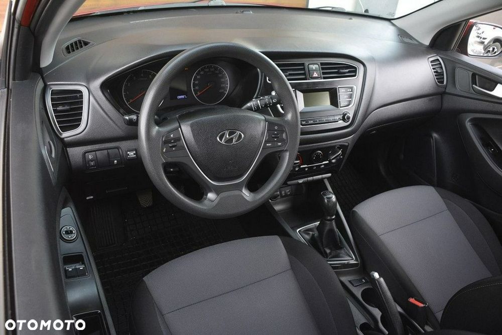 Hyundai i20 1.2 Classic Plus - 16