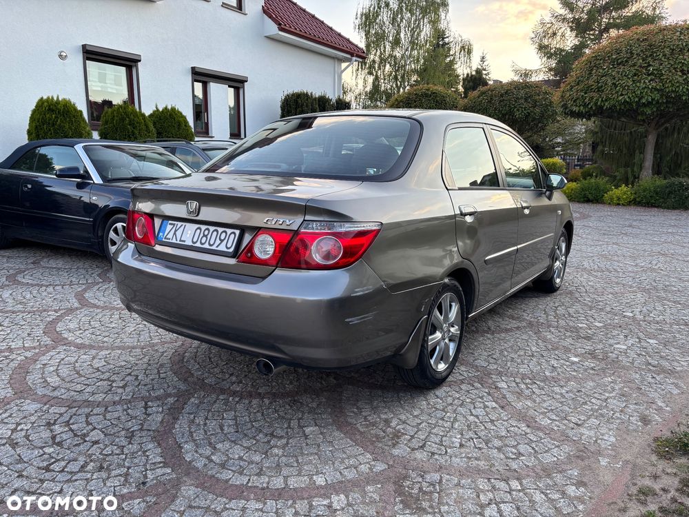 Honda City 1.4 Comfort - 7