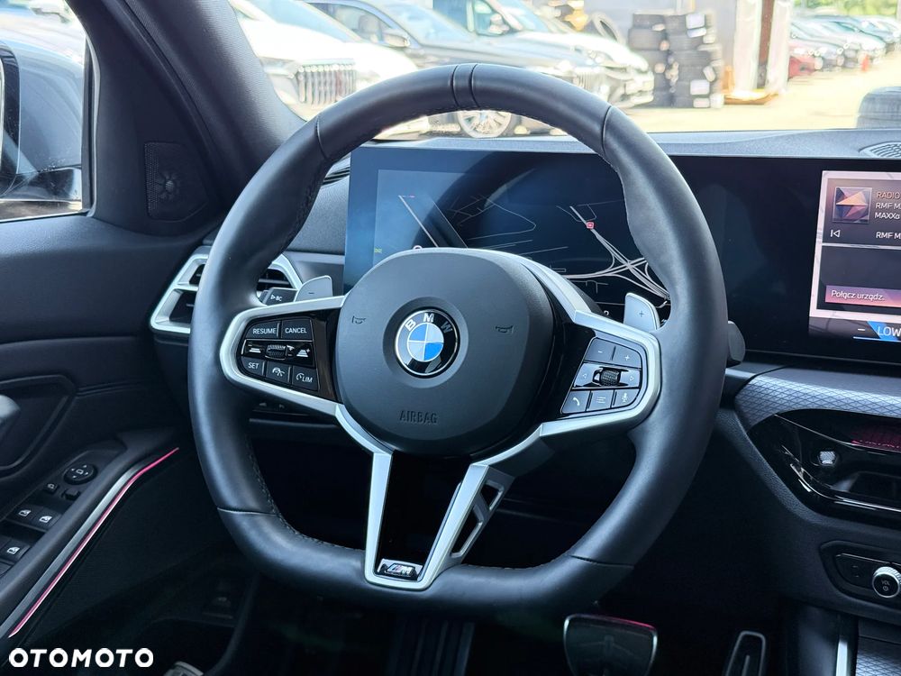BMW Seria 3 320d xDrive M Sport - 21