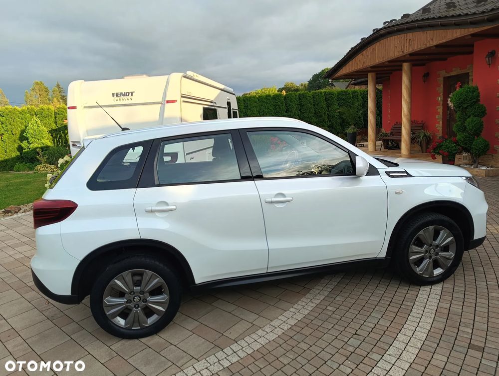 Suzuki Vitara 1.0 Boosterjet Premium 4WD - 18