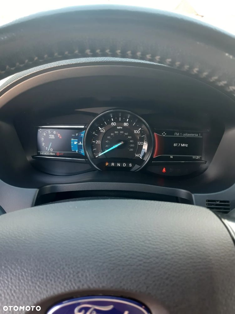 Ford Explorer - 22