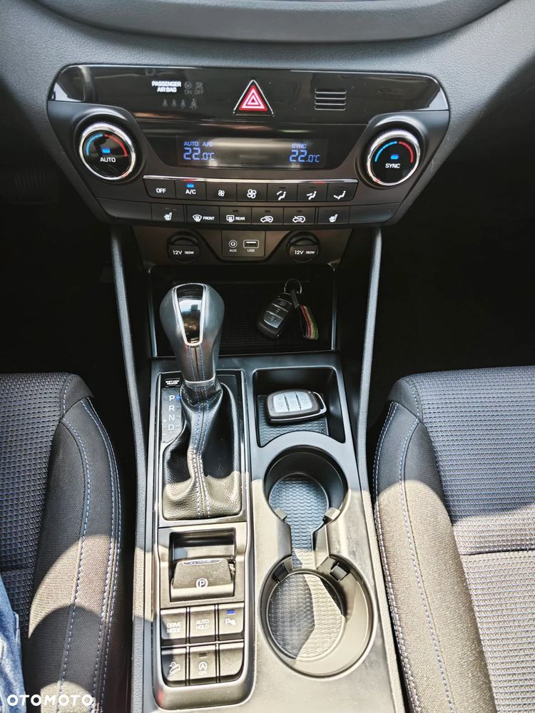 Hyundai Tucson blue 1.7 CRDi 2WD DCT Premium - 11