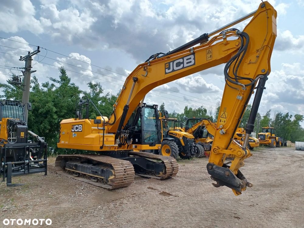 JCB JS 220X - 2
