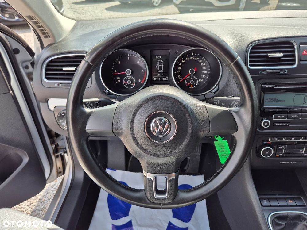 Volkswagen Golf 2.0 TDI DPF Highline - 25
