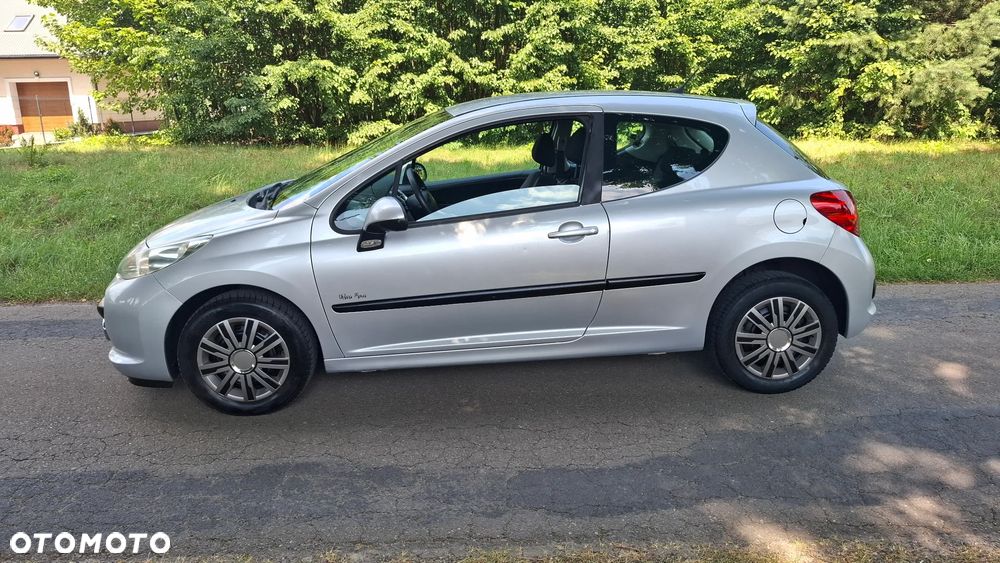Peugeot 207 1.4 16V Trendy - 4