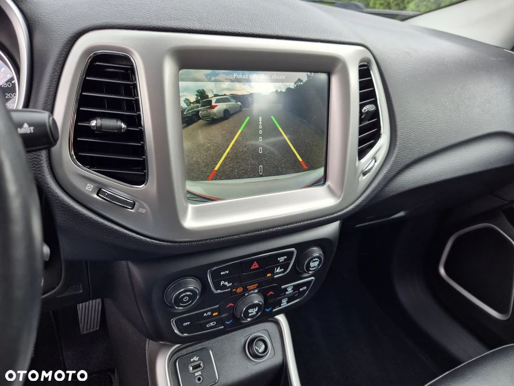Jeep Compass 1.4 MultiAir Business Line - 22