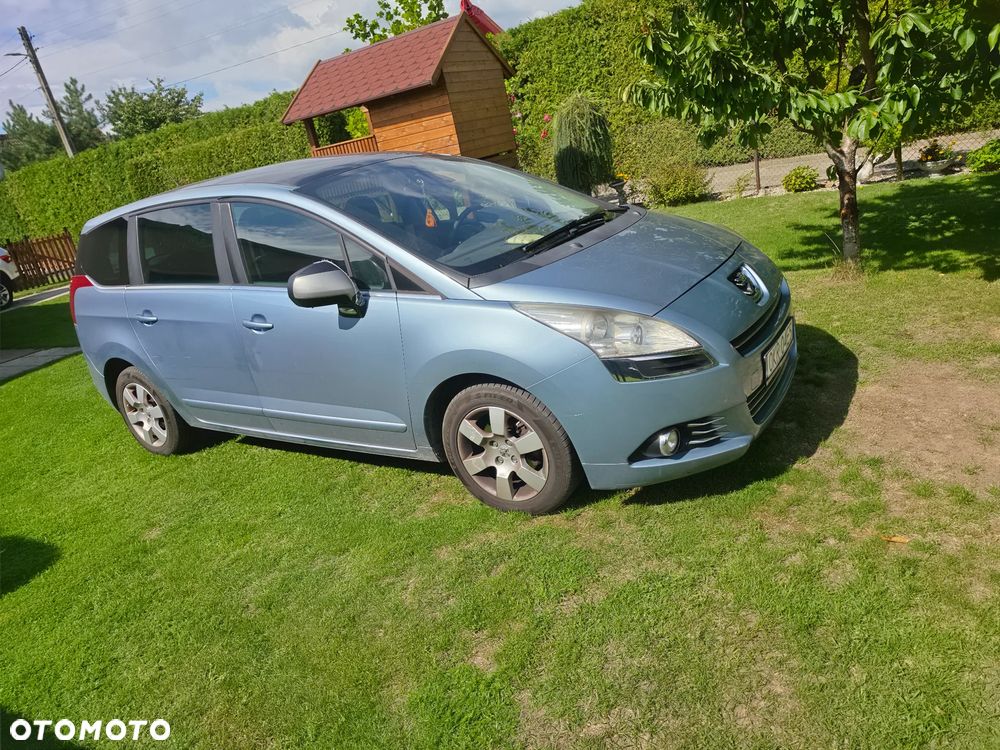 Peugeot 5008 1.6 HDi Premium - 4