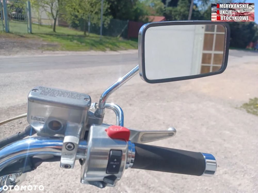 Yamaha Road Star - 17