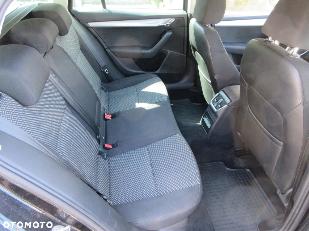 Volkswagen Golf Sportsvan 2.0 TDI (BlueMotion Technology) DSG Comfortline - 12