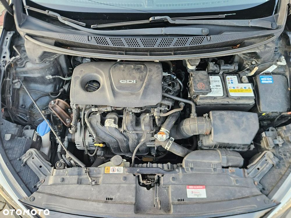 Kia Ceed 1.6 GDI ISG Dream-Team Edition - 39