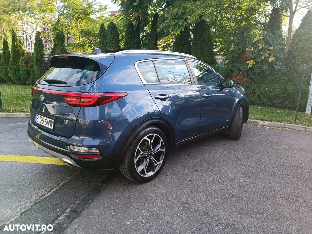 Kia Sportage 2.0 CRDI AWD Eco-Dynamics+ (48V M-H) Aut. GT LINE - 9