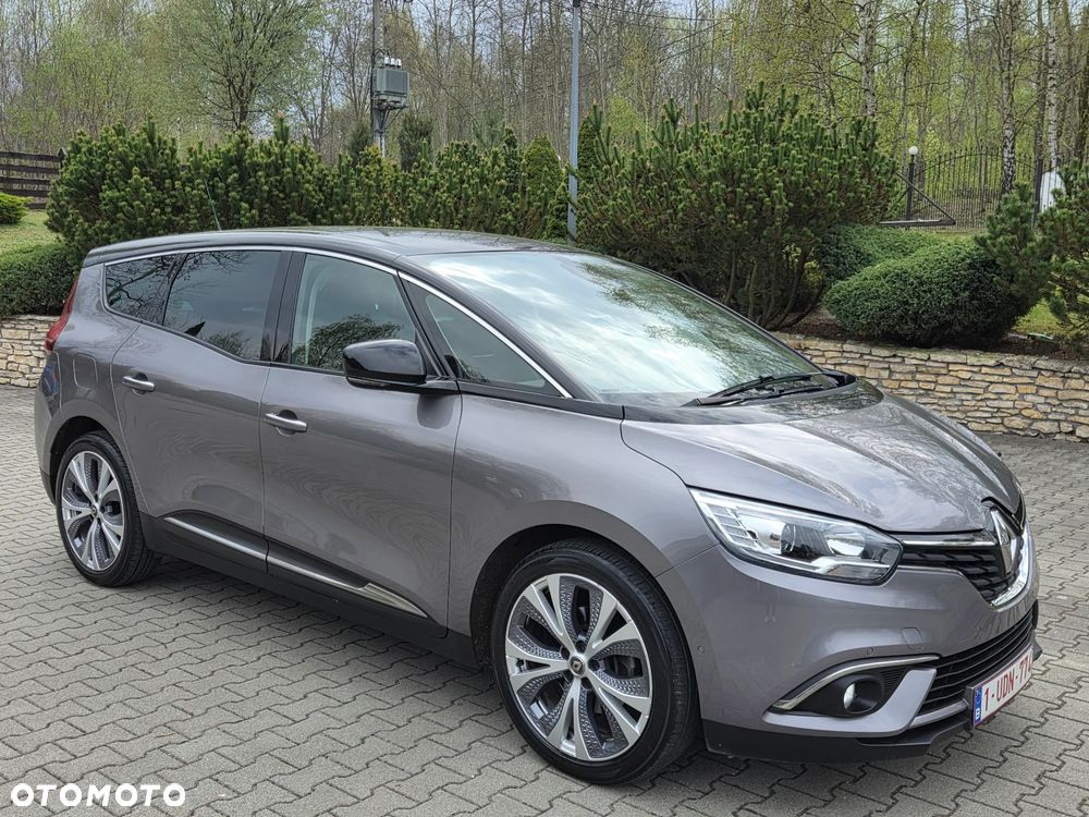 Renault Grand Scenic - 11