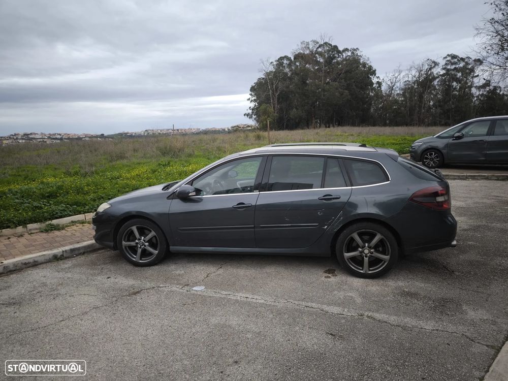 Renault Laguna Break 2.0 dCi GT 4Control - 8