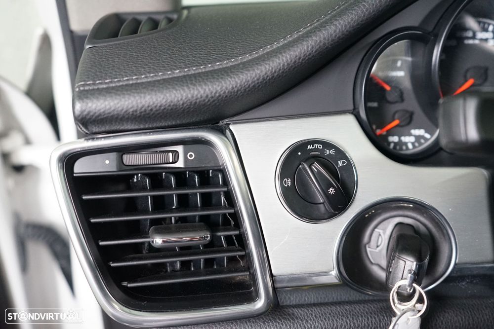 Porsche Panamera S Hybrid - 31