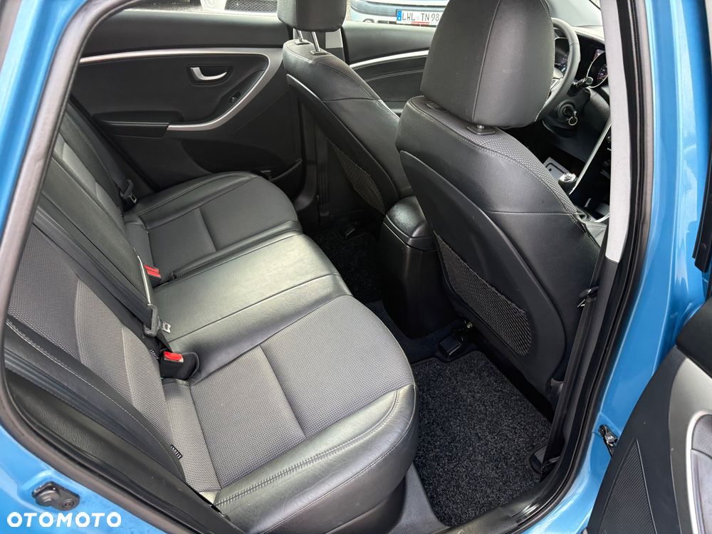 Hyundai i30 1.4 Premium - 28