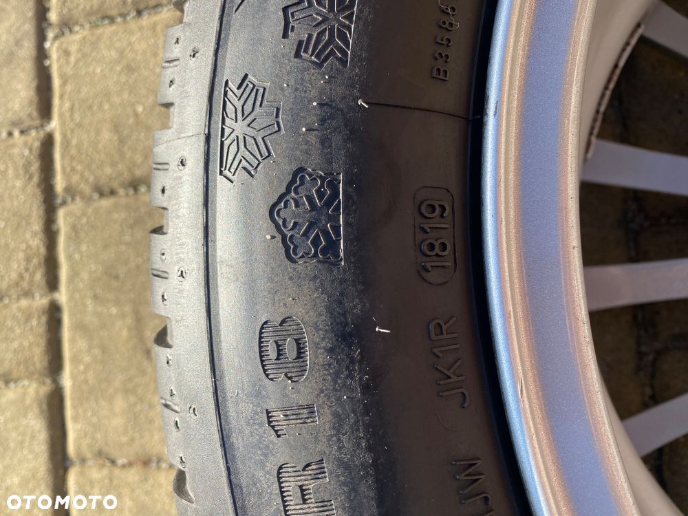 Dunlop wintersport 4D 245/50 r18.  felga 8Jx18 H2 - 5