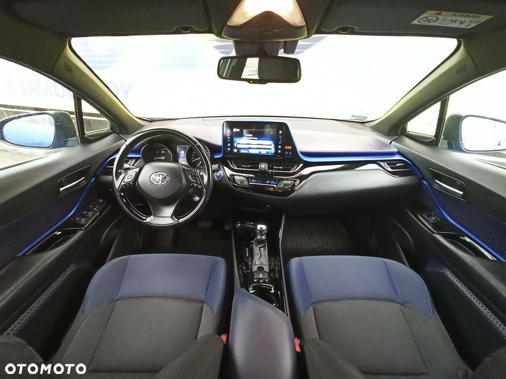 Toyota C-HR - 12