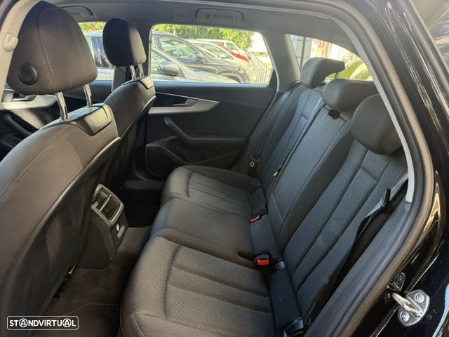 Audi A4 Avant 2.0 TDI S tronic - 12