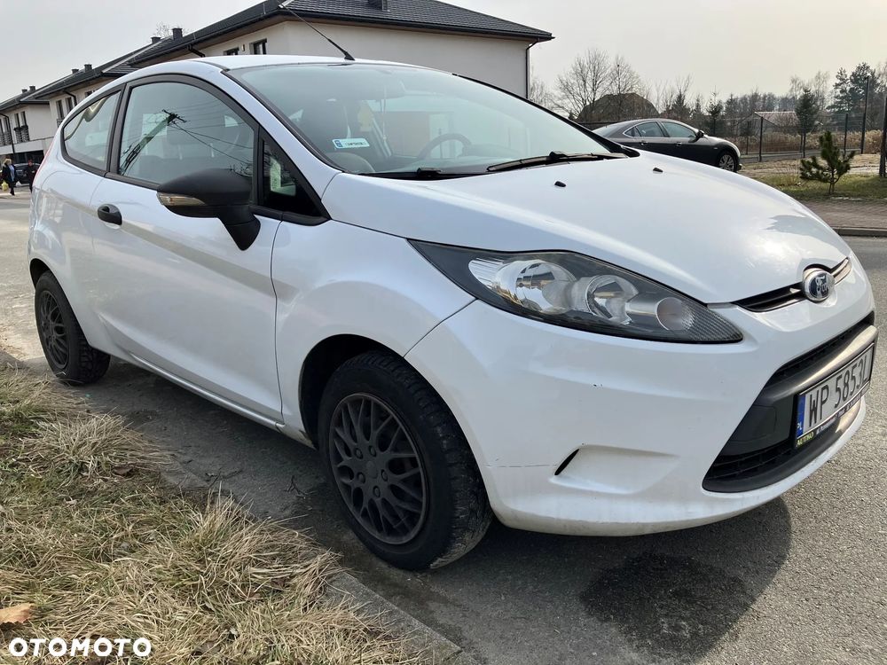 Ford Fiesta - 4