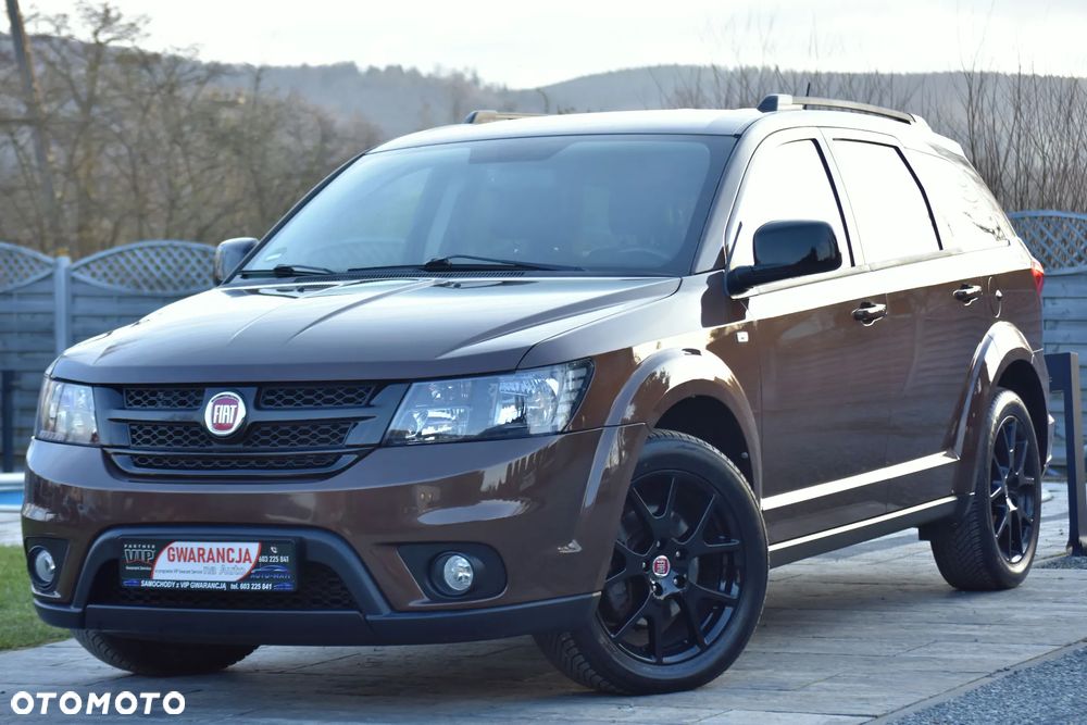 Fiat Freemont 2.0 Multijet 16V DPF Automatik Allrad Black Code - 1