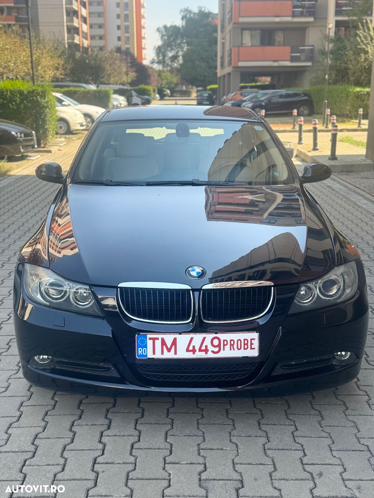 BMW Seria 3 320d DPF Touring Aut. - 18