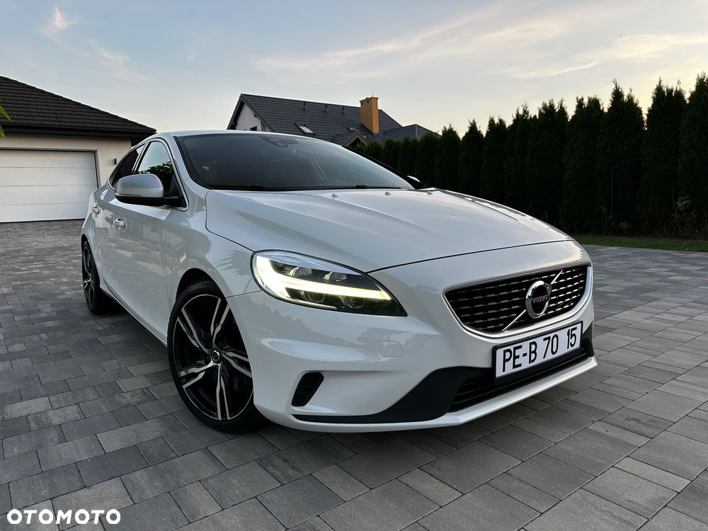Volvo V40 D3 Geartronic RDesign - 8
