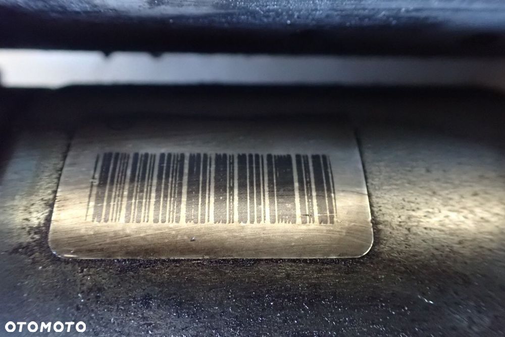 ROZRUSZNIK VOLKSWAGEN TOUAREG 5.0TDI V10 - 2