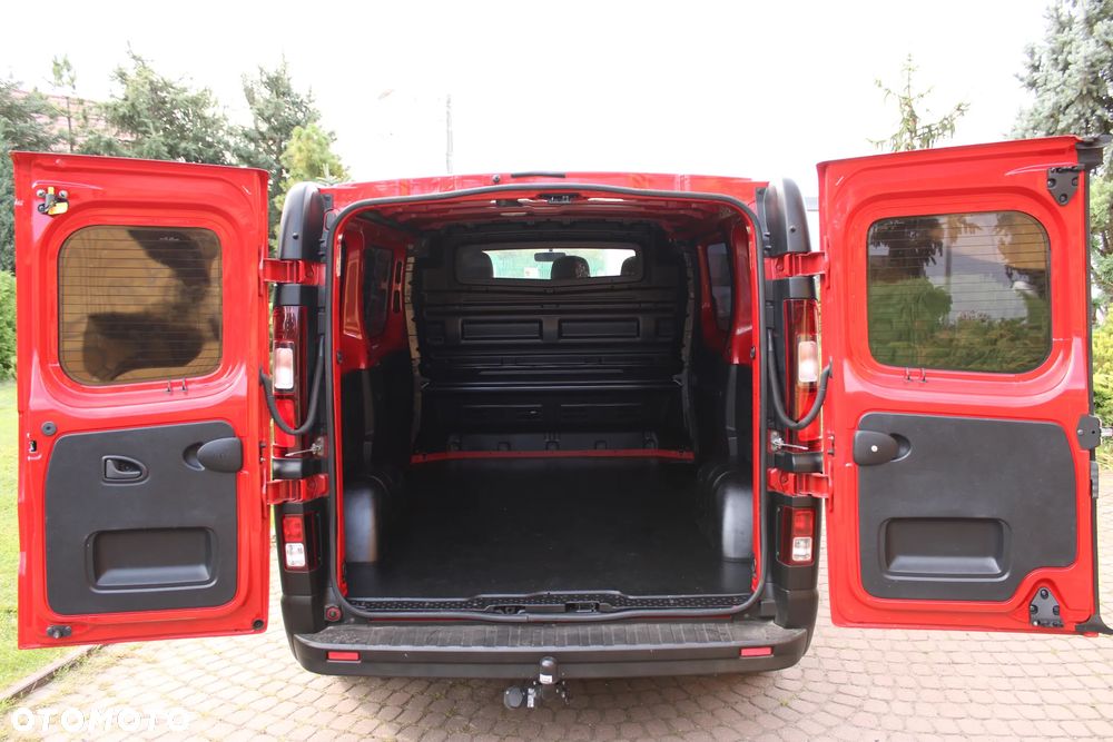 Renault Trafic - 12