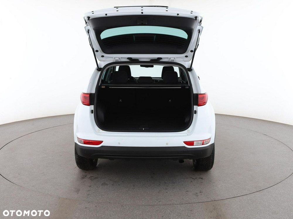 Kia Sportage 1.6 GDI 2WD Attract - 19