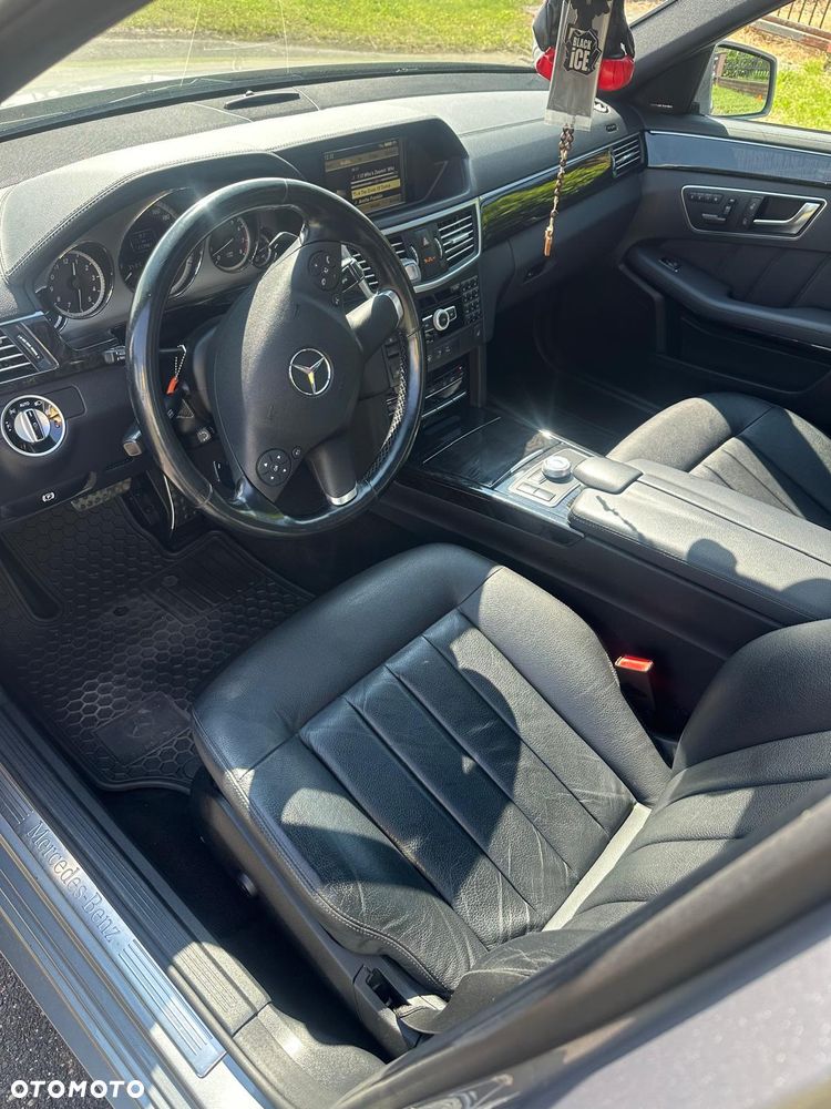 Mercedes-Benz Klasa E 350 4Matic BlueEFFICIENCY 7G-TRONIC Elegance - 5