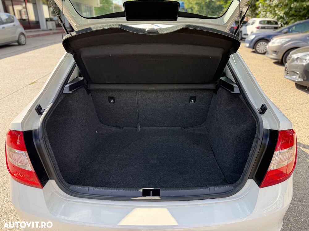 Skoda RAPID 1.2 TSI Ambition - 5