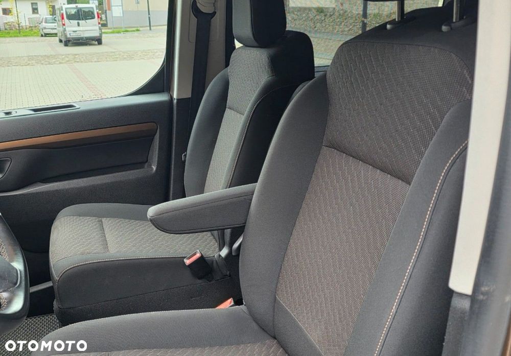 Toyota Proace Verso - 11