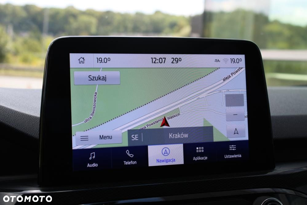 Ford Kuga - 25