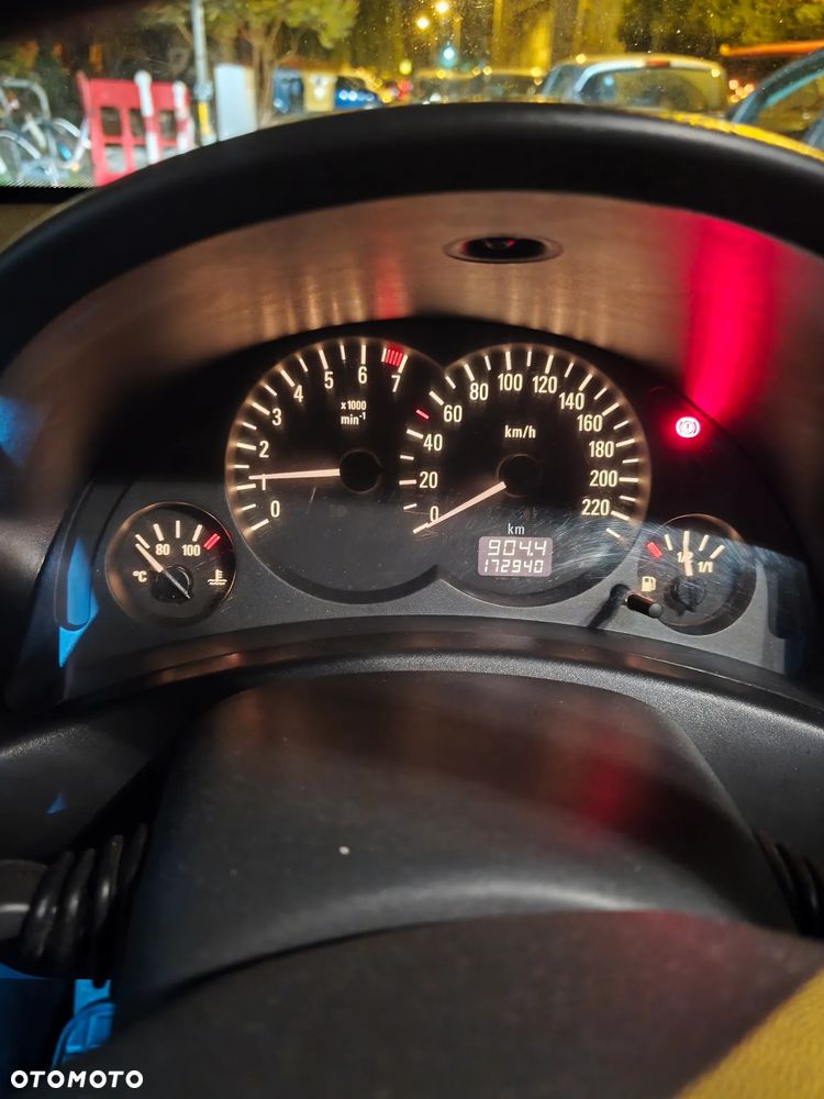 Opel Corsa - 2