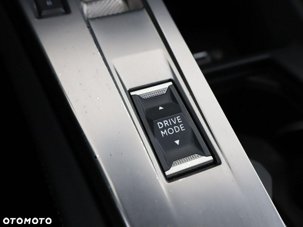 Peugeot 308 1.6 Hybrid PHEV Allure Pack EAT8 - 35