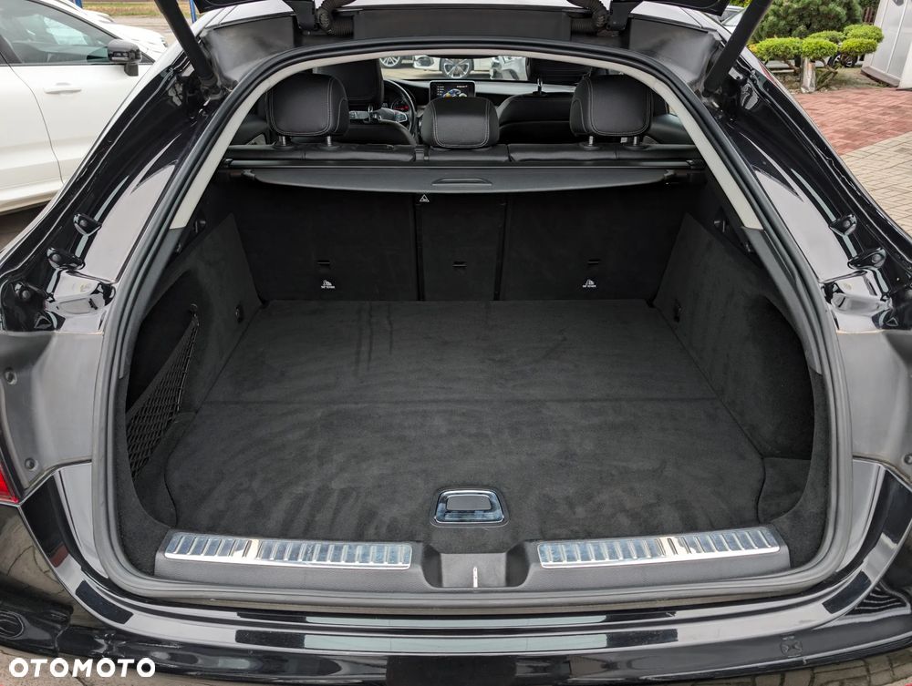 Mercedes-Benz GLC 220 d Coupe 4Matic 9G-TRONIC AMG Line - 35