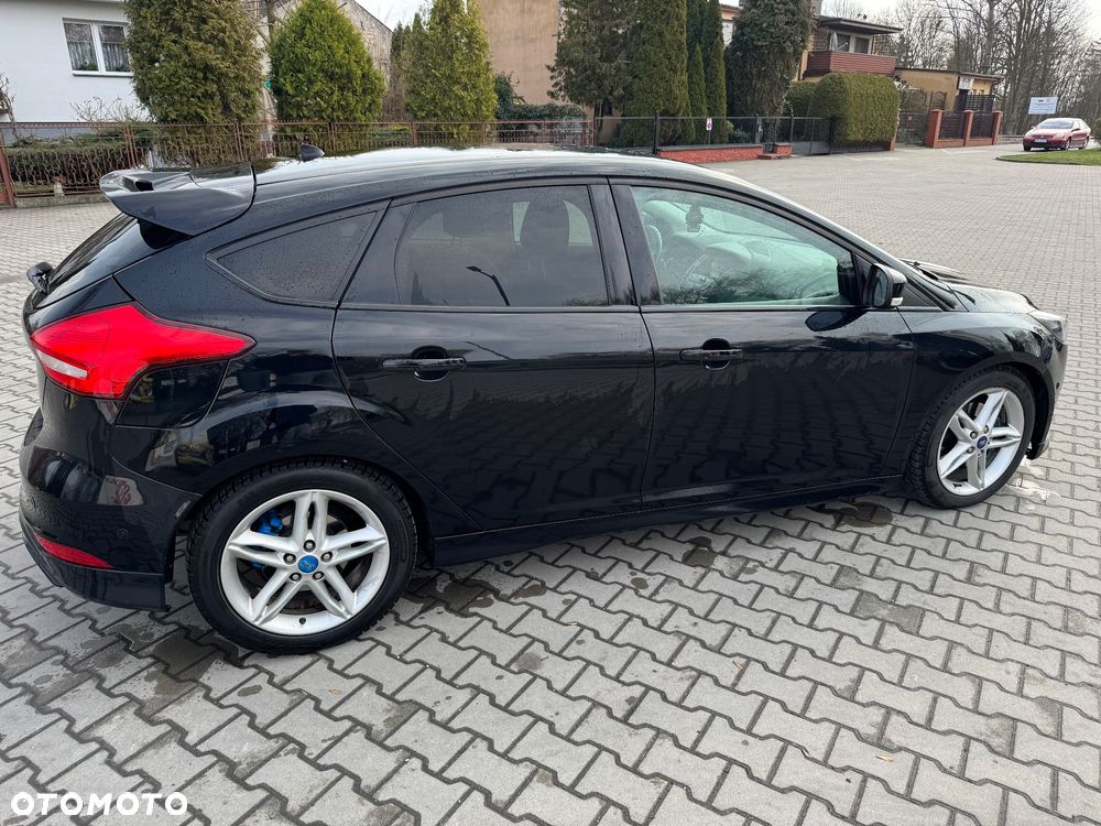 Ford Focus 2.0 TDCi Titanium ASS - 9