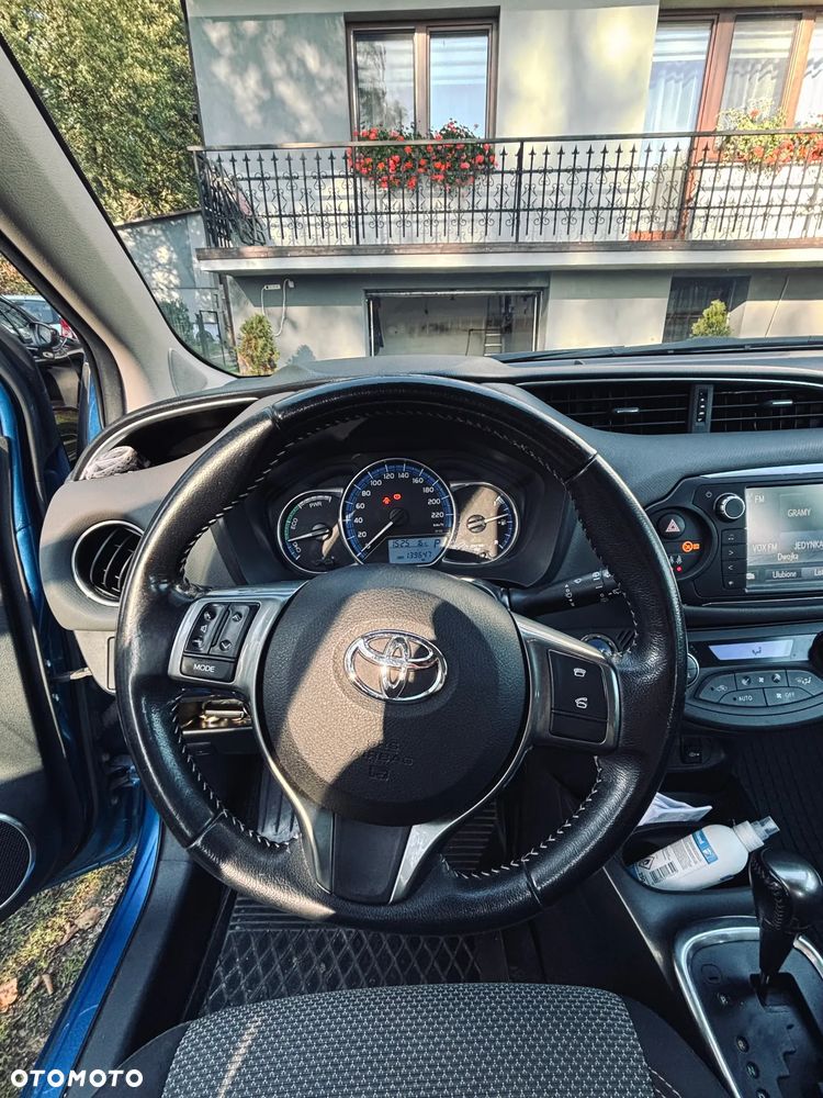 Toyota Yaris 2016 photo 4