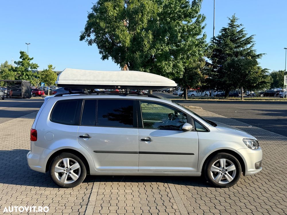 Volkswagen Touran 1.6 TDI DSG Trendline - 8