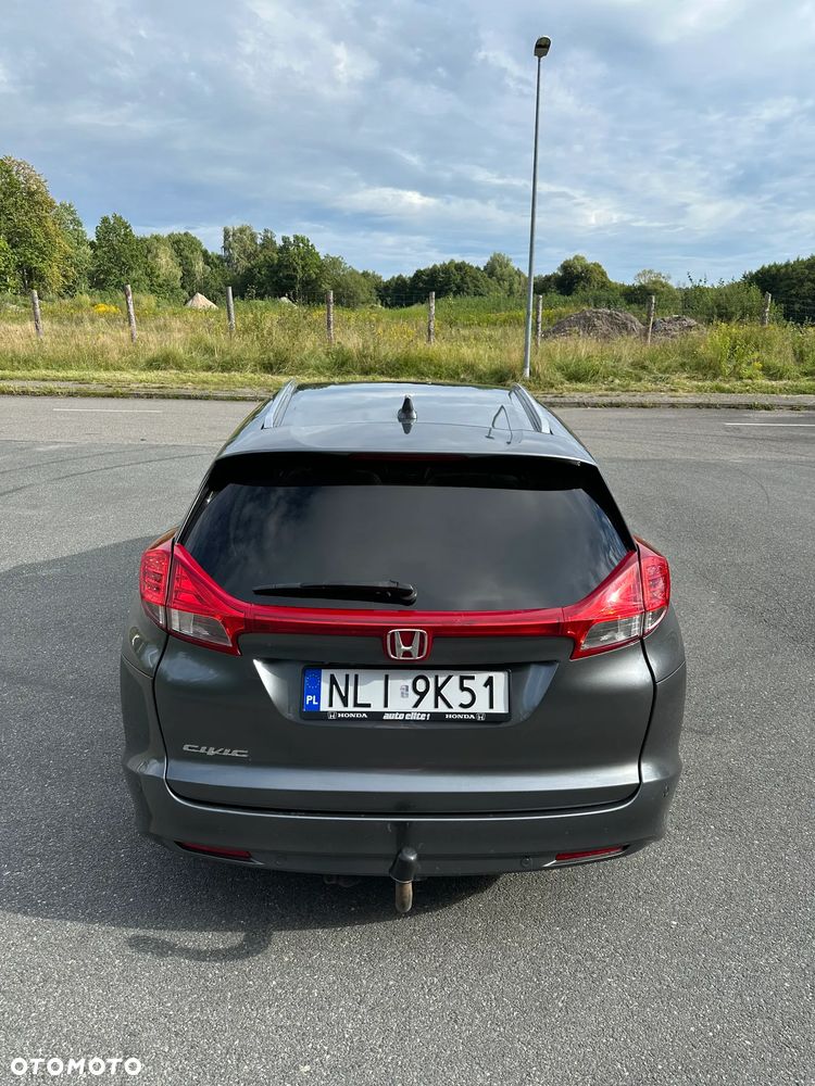 Honda Civic 1.8 Executive - 3