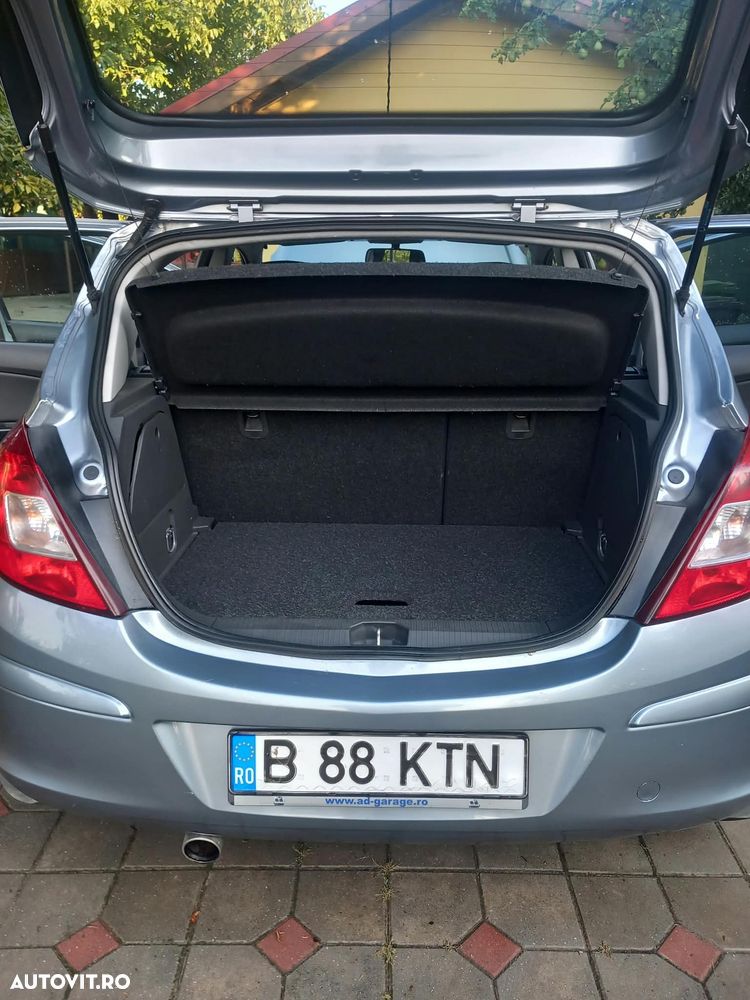 Opel Corsa 1.2i Easytronic Enjoy - 9