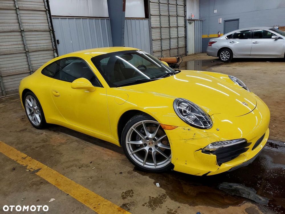 Porsche 911 Carrera 4 PDK - 5