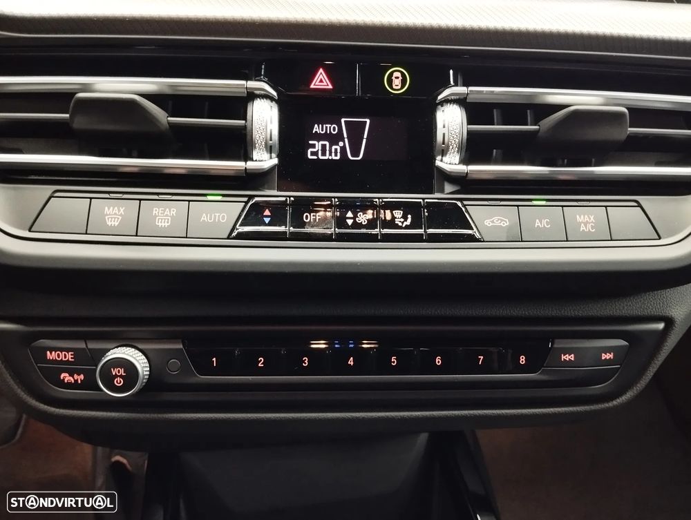 BMW 216 Gran Coupé d Pack Desportivo M - 32