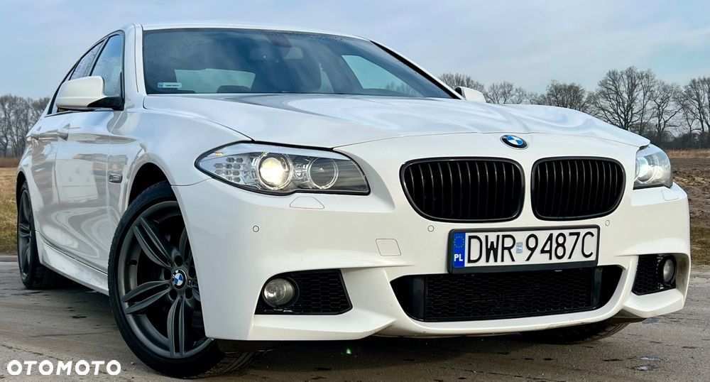 BMW Seria 5 528i xDrive - 8