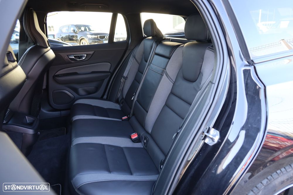 Volvo V60 2.0 D3 R-Design Geartronic - 8