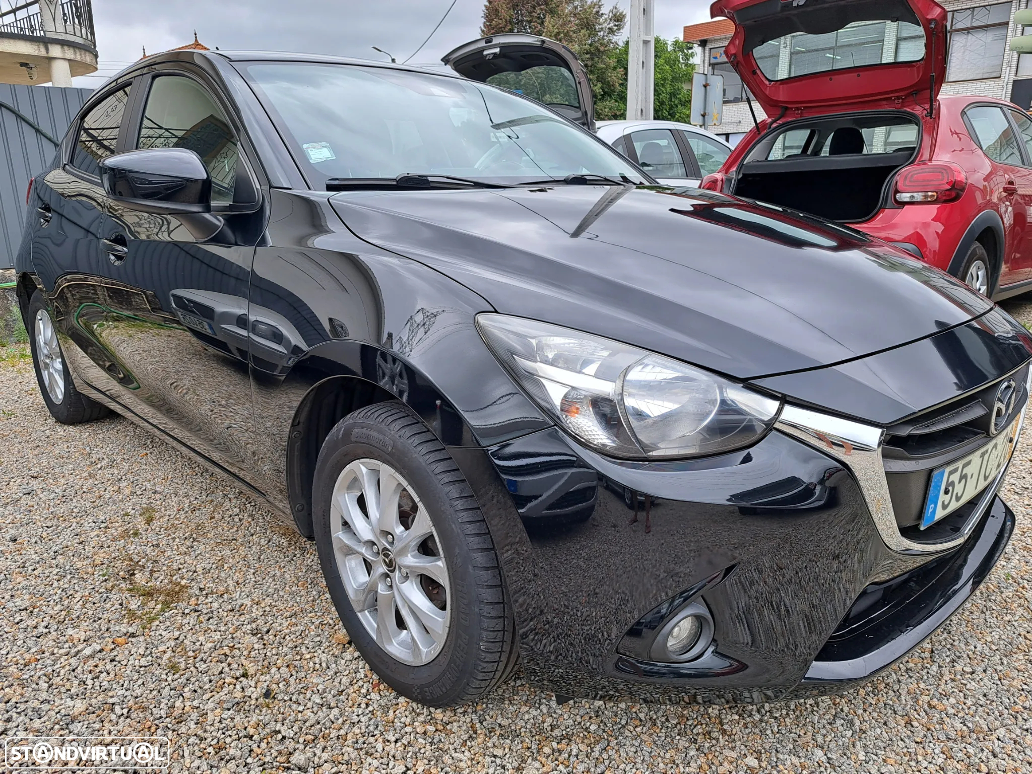 Mazda 2 1.5 Sky.Excellence Pack HS Navi - 2